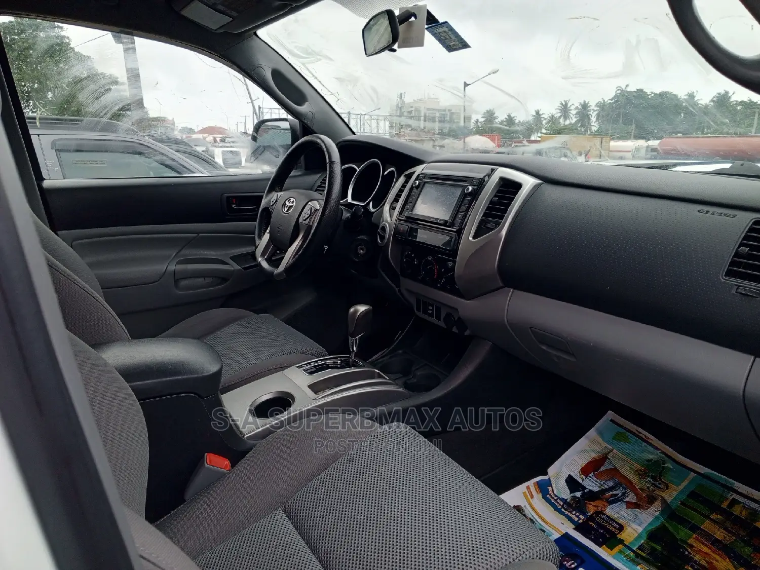 Toyota Tacoma 2015 White