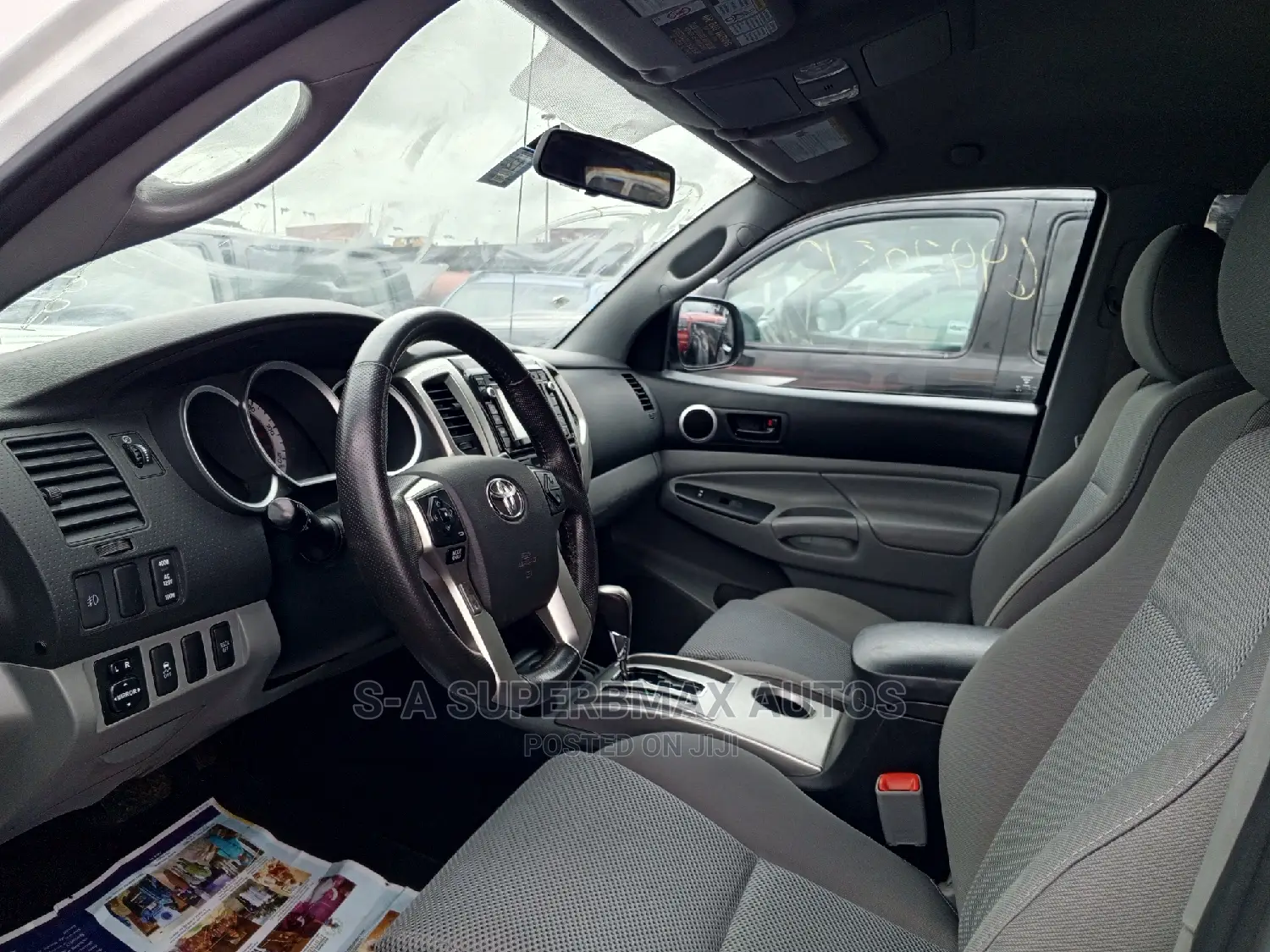 Toyota Tacoma 2015 White