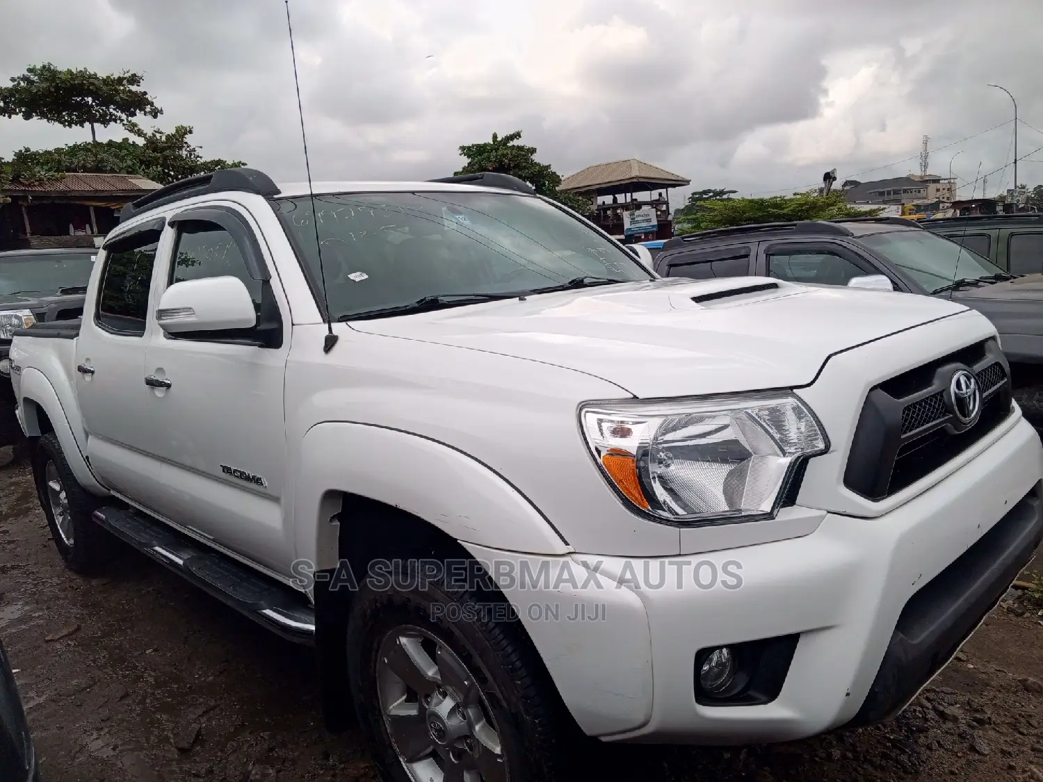Toyota Tacoma 2015 White