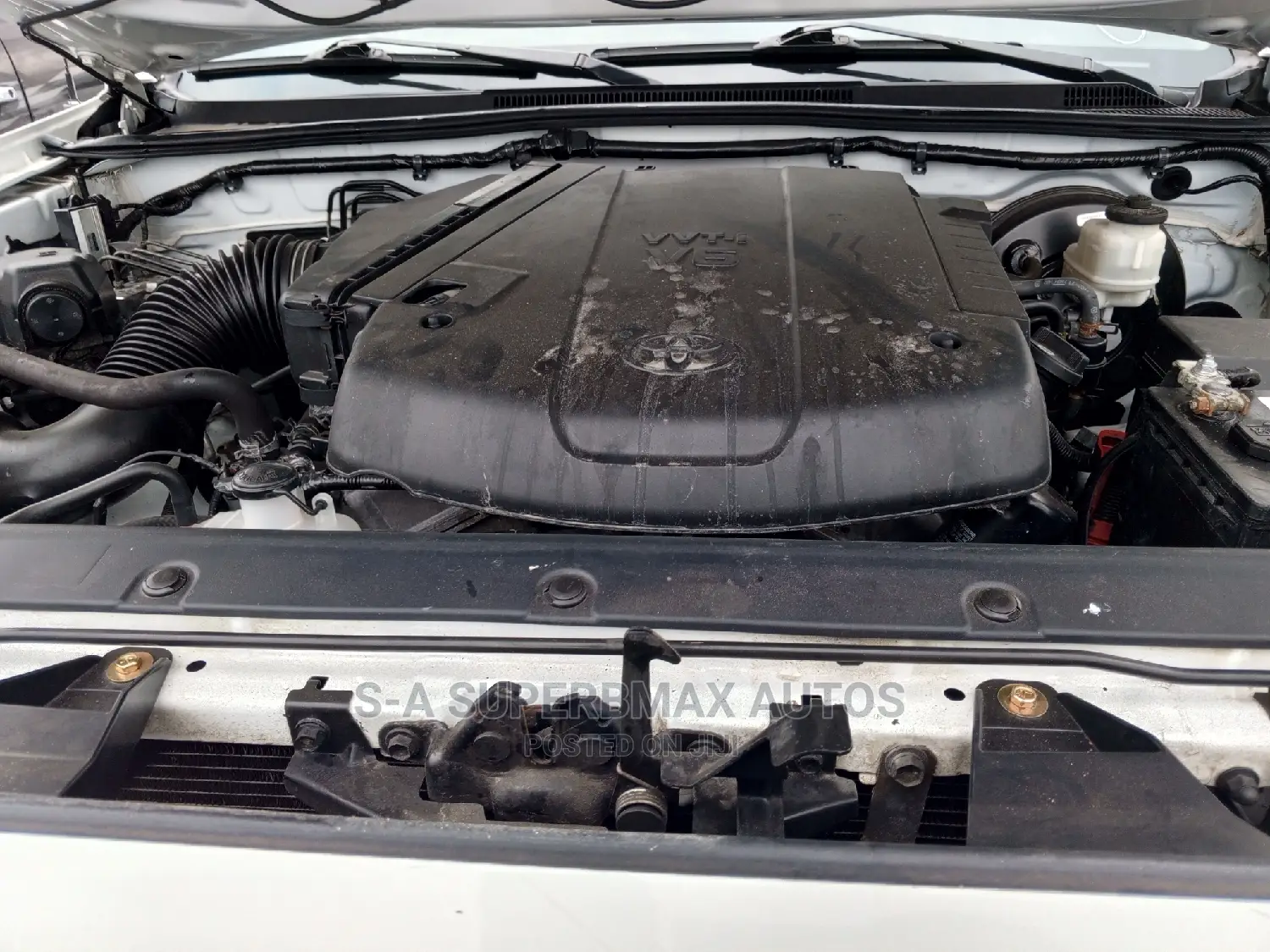 Toyota Tacoma 2015 White