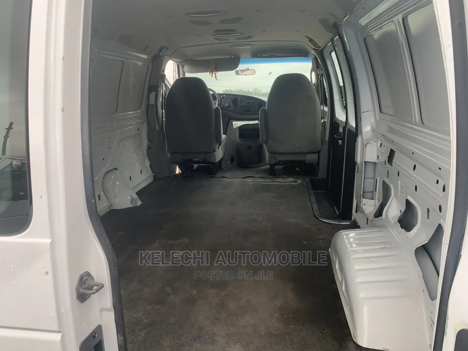 Ford Tourneo 2007 White