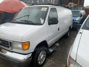 Ford Tourneo 2007 White