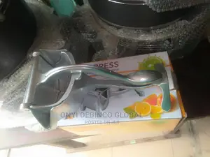 Single Press Heavy Duty Aluminium Manual Juice Extractor