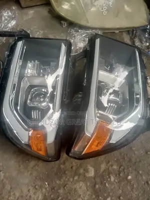 Set of Headlamp Tundra 2010 Yahoo Type