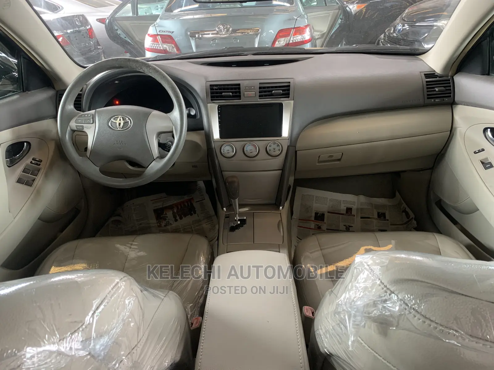 Toyota Camry 2011 Gold