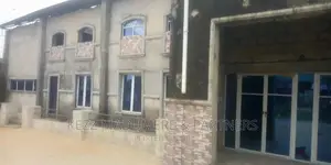 For SALE : A Sizeable Warehouse