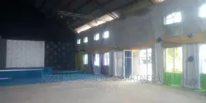 For SALE : A Sizeable Warehouse