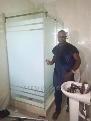 Tampared Shower Cubicle