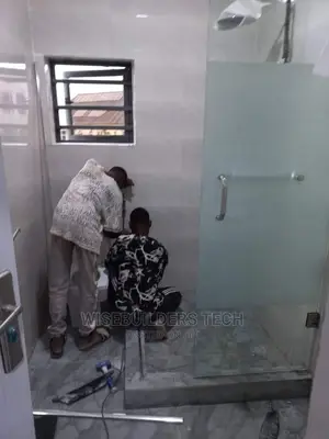 Tampared Shower Cubicle