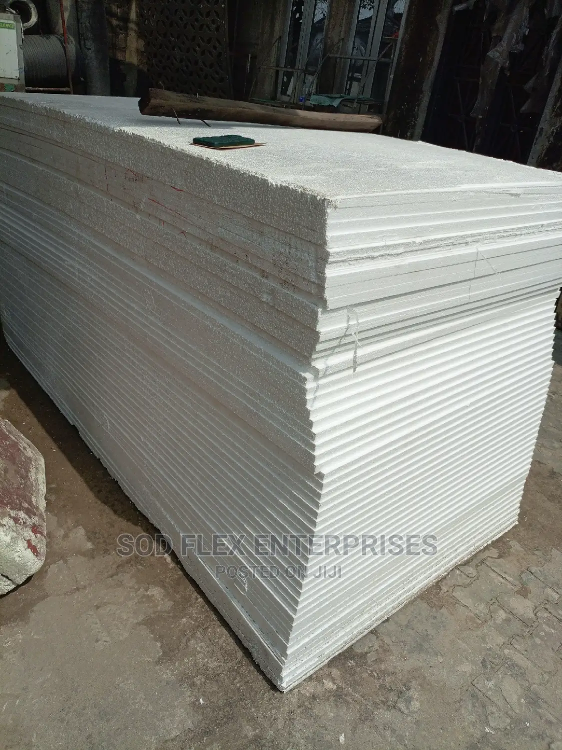 8*4*25mm Insulation Foam