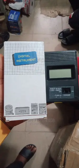 Digital Thermometer