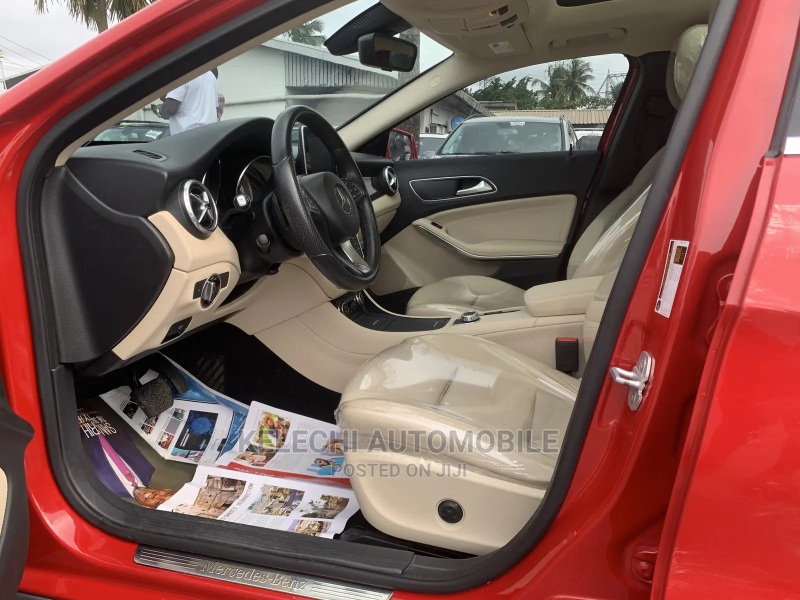 Mercedes-Benz GLA 250 2016 Red