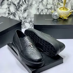 Original CASARE PACIOTTI Sneakers Available in Store