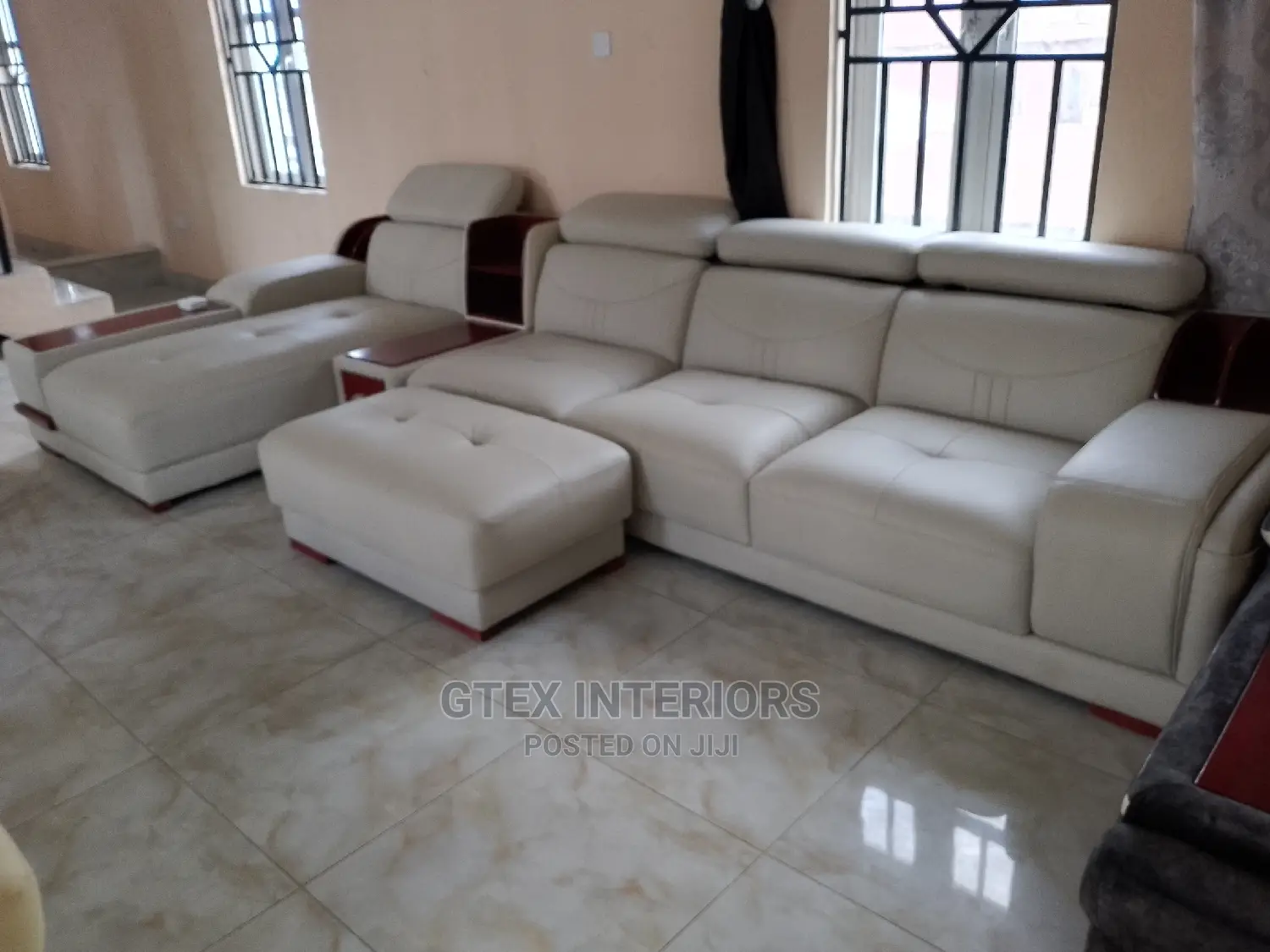 L-Shaped Leather Sofa Chair