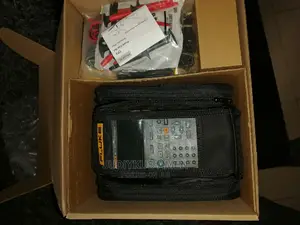 Fluke 754 Documenting Process Calibrator
