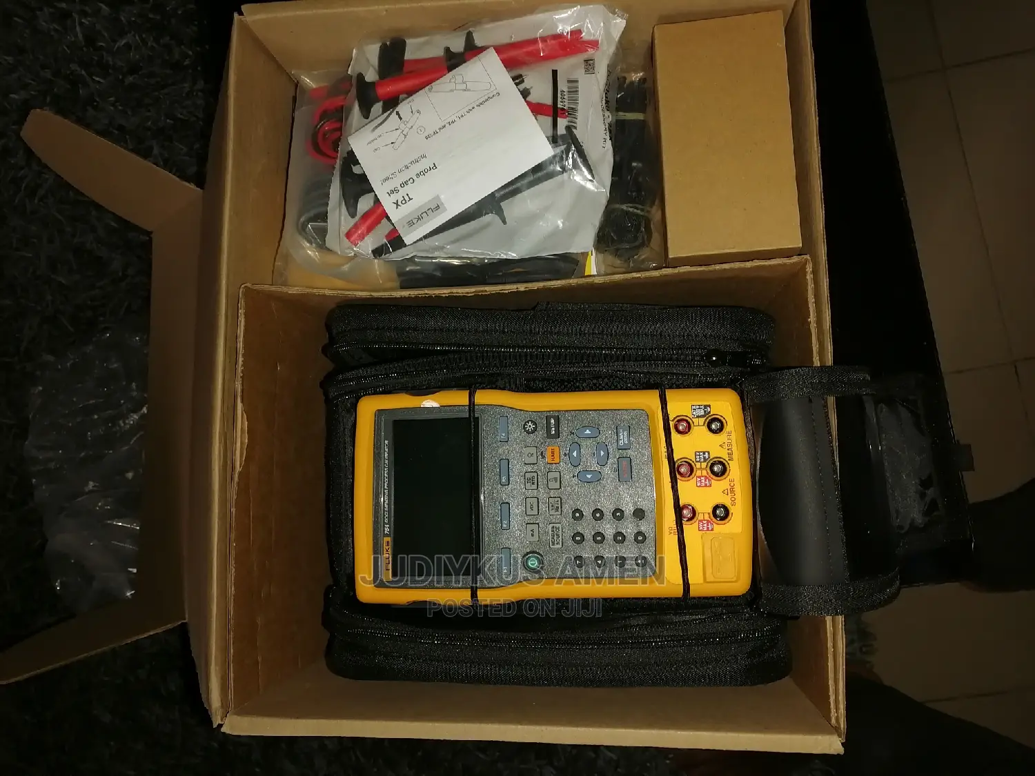 Fluke 754 Documenting Process Calibrator