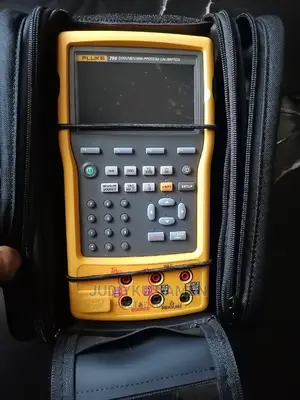 Fluke 754 Documenting Process Calibrator