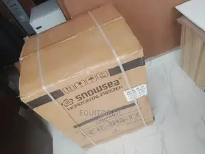 Snow Sea Chest Freezer 70 Liters