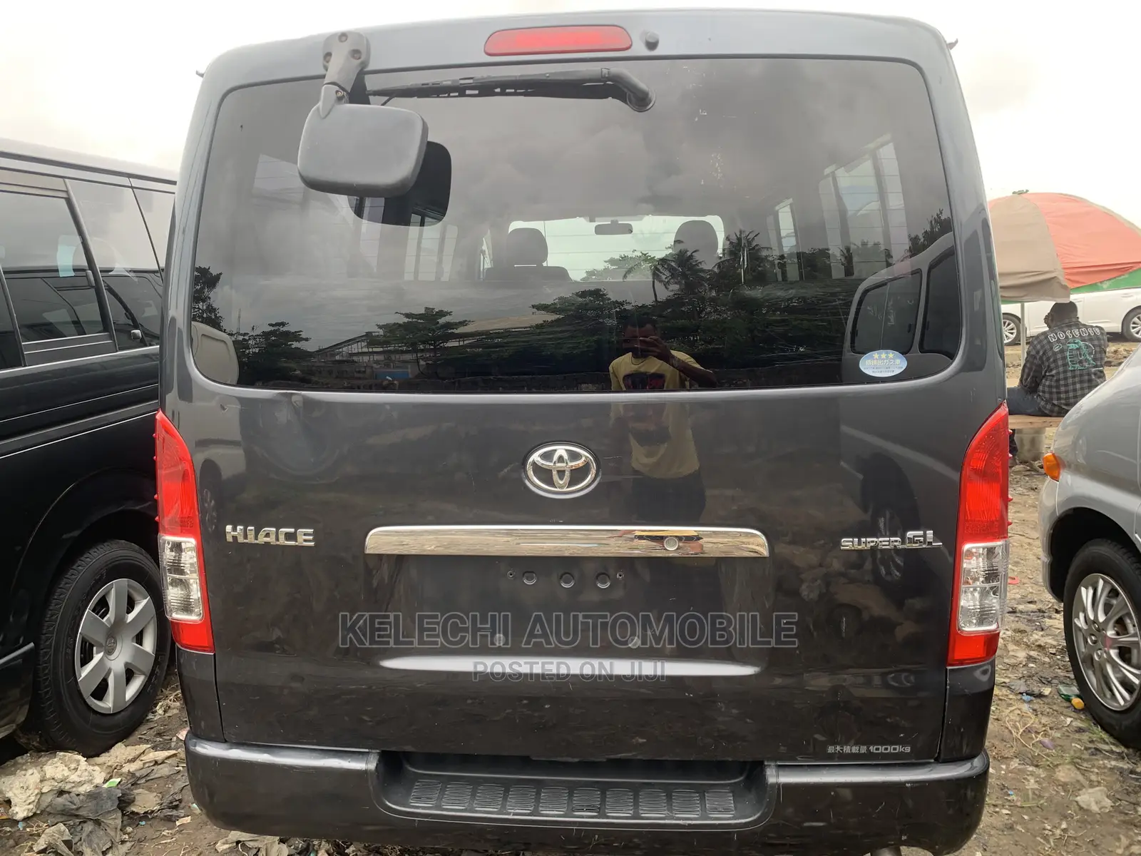 Toyota HiAce 2010 Grey