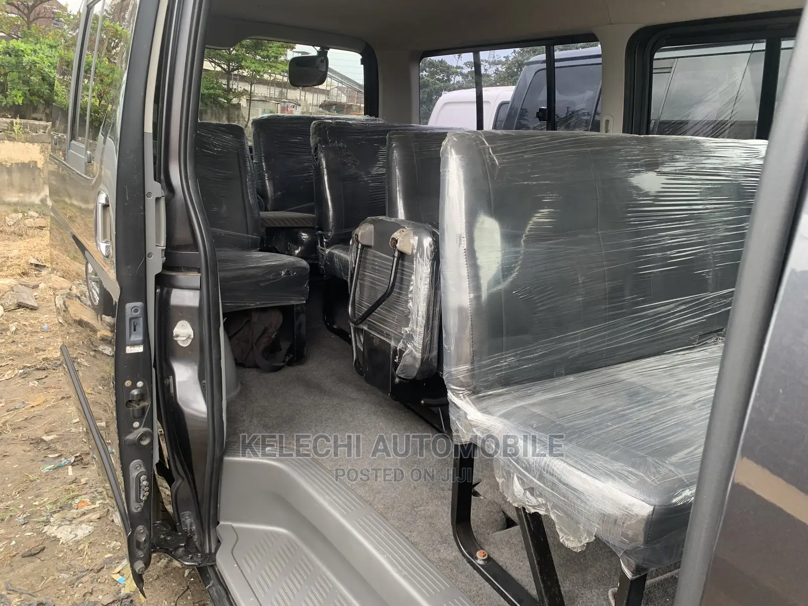 Toyota HiAce 2010 Grey