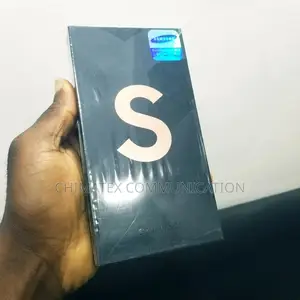 New Samsung Galaxy S22 5G 256 GB Gold