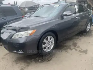 Toyota Camry 2008 Gray