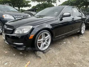 Mercedes-Benz C350 2009 Black