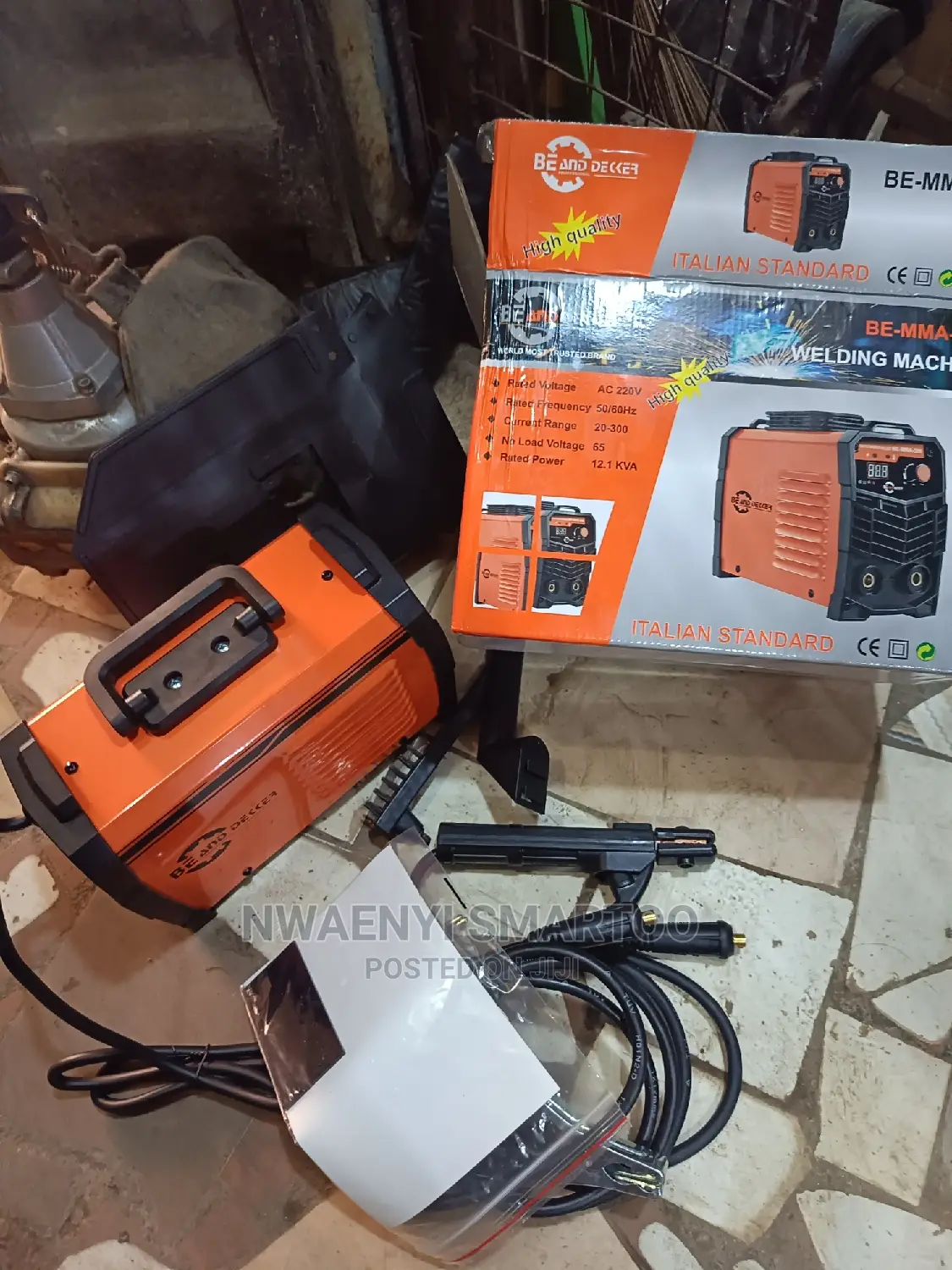 MMA300 Be and Decker Welding Machine