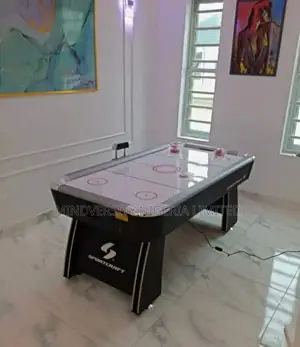 Air Hockey Table