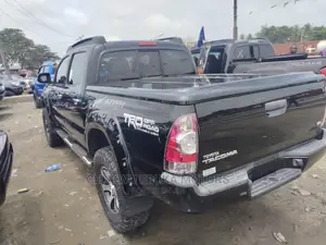 Toyota Tacoma 2015 Black