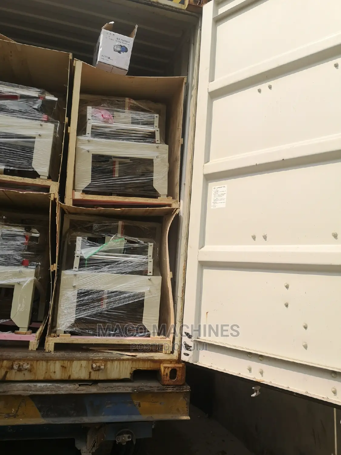Carton Sealer Machine