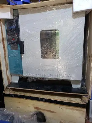 Laboratory Drying Oven 136L
