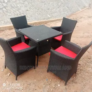 Rattan Outdoor Garden Chair/ Table Set