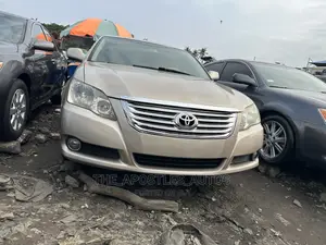 Toyota Avalon Limited 2007 Gold