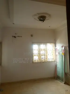 3bdrm Apartment in Magodo Phase 2 for rent