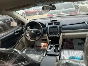 Toyota Camry 2012 Gold