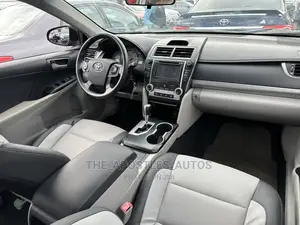 Toyota Camry 2013 Silver
