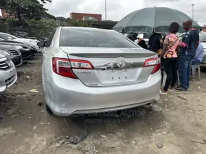 Toyota Camry 2013 Silver