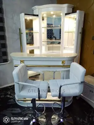 Adjustable Wine Bar
