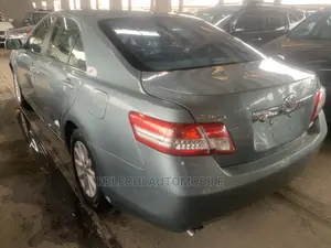 Toyota Camry 2010 Blue