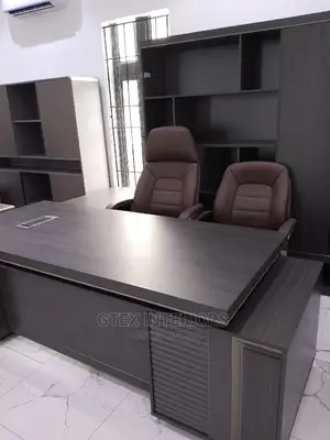 Quality Executive L-Shaped Wooden Office Table With Drawers.