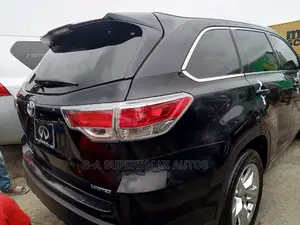 Toyota Highlander 2015 Black