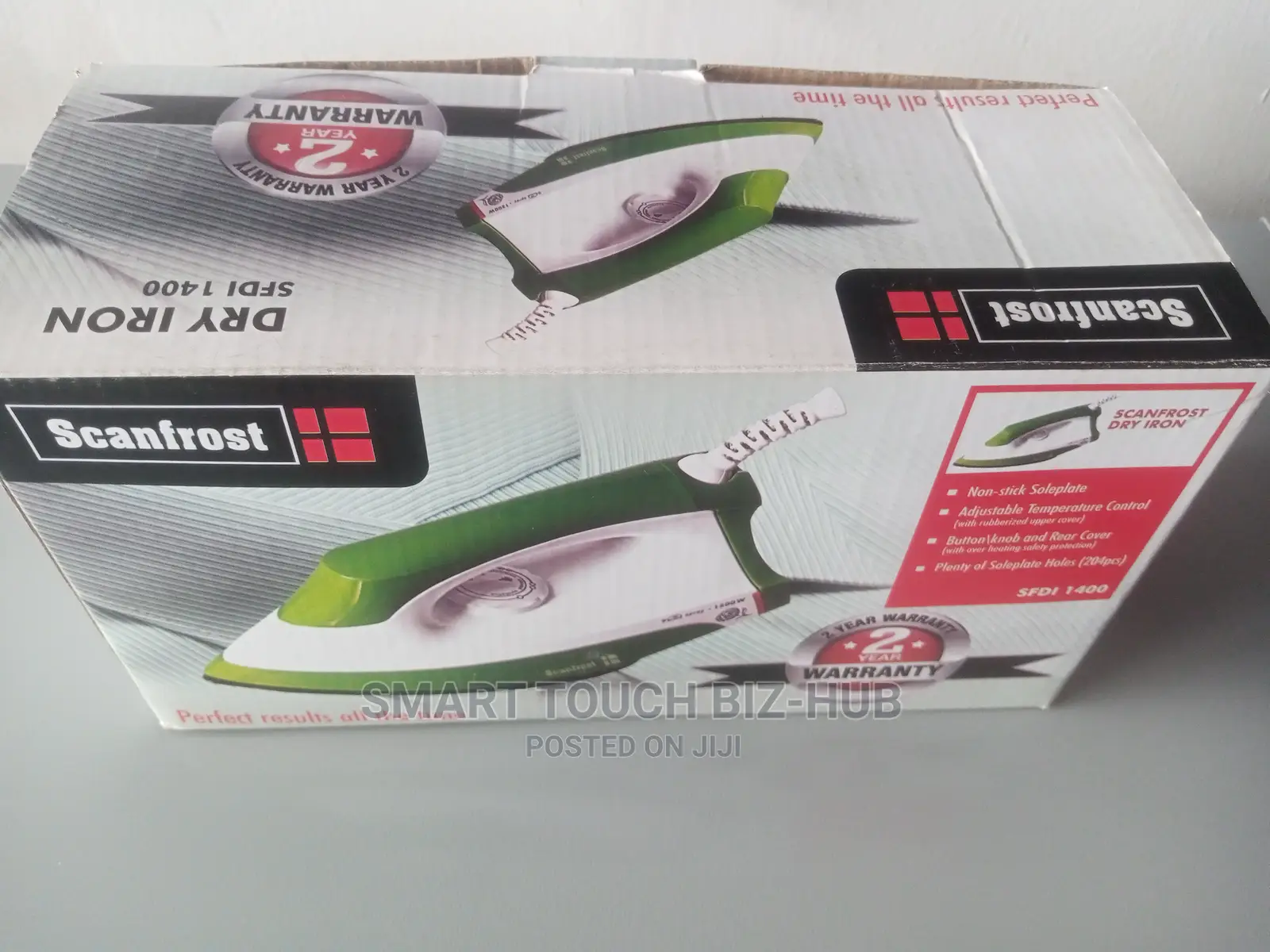 Scanfrost Dry Iron 1400