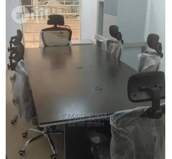 Executive (8-10 Seater) Conference Table