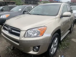 Toyota RAV4 2008 Gold