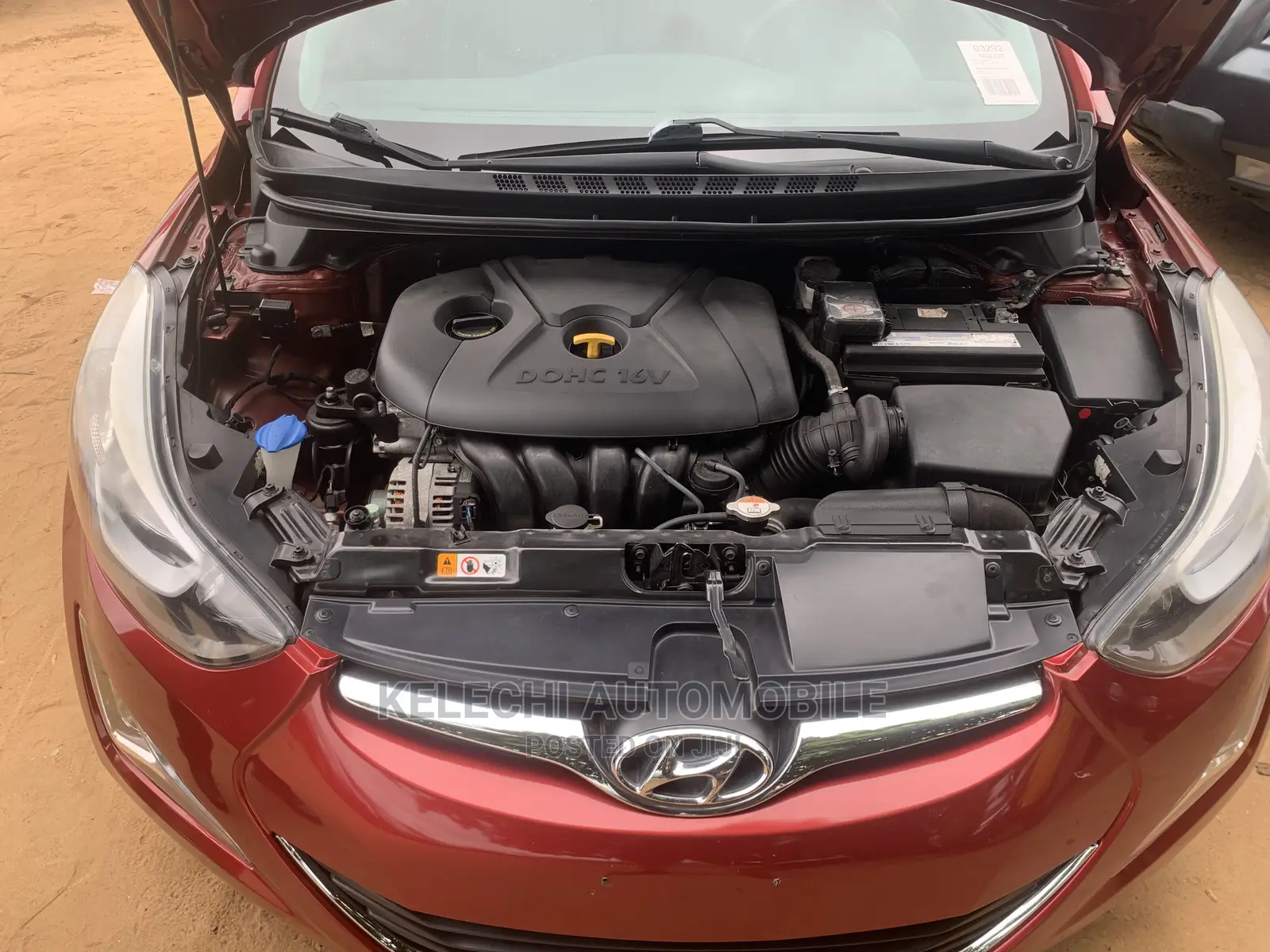 Hyundai Elantra 2016 Red