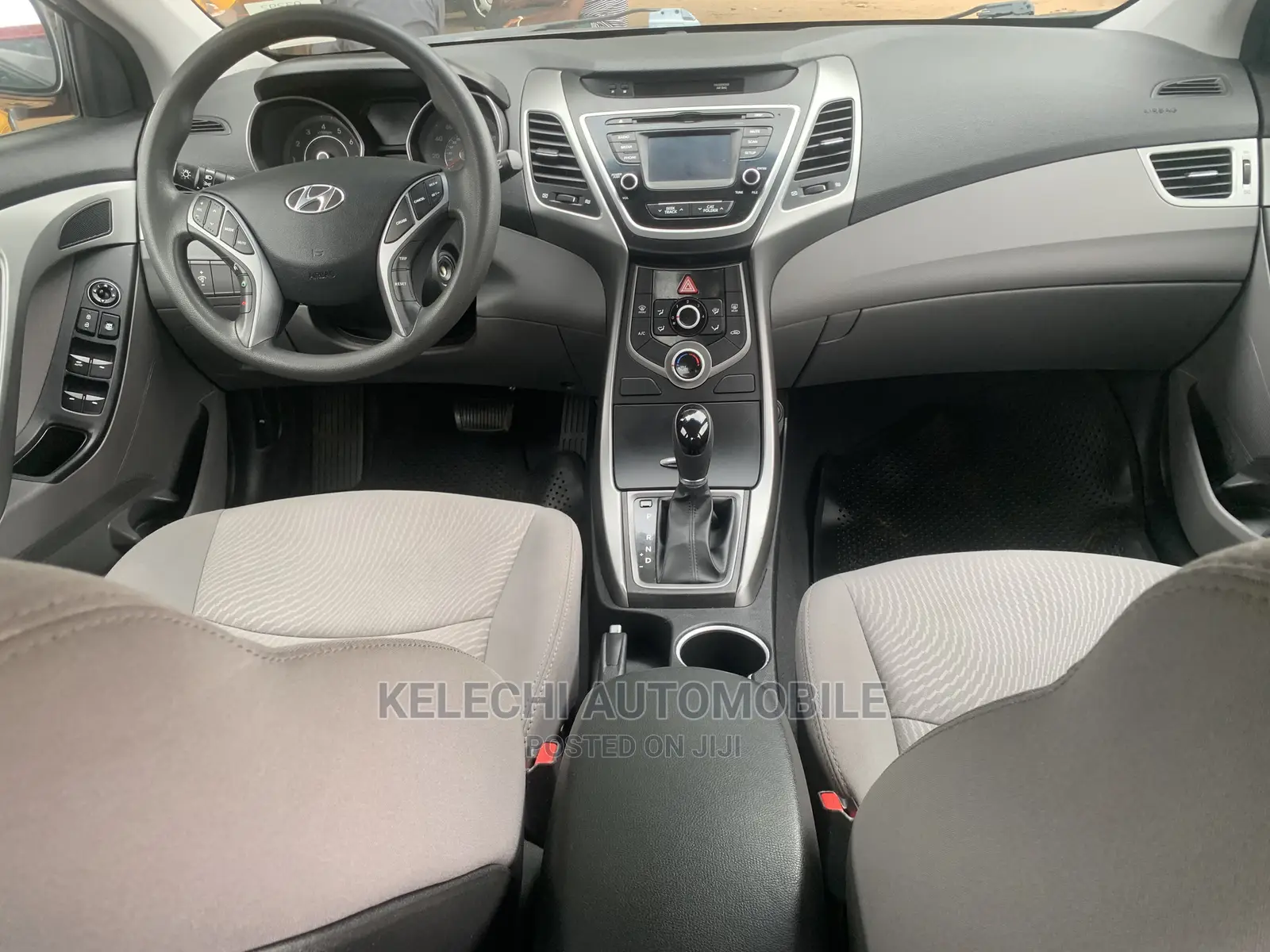 Hyundai Elantra 2016 Red