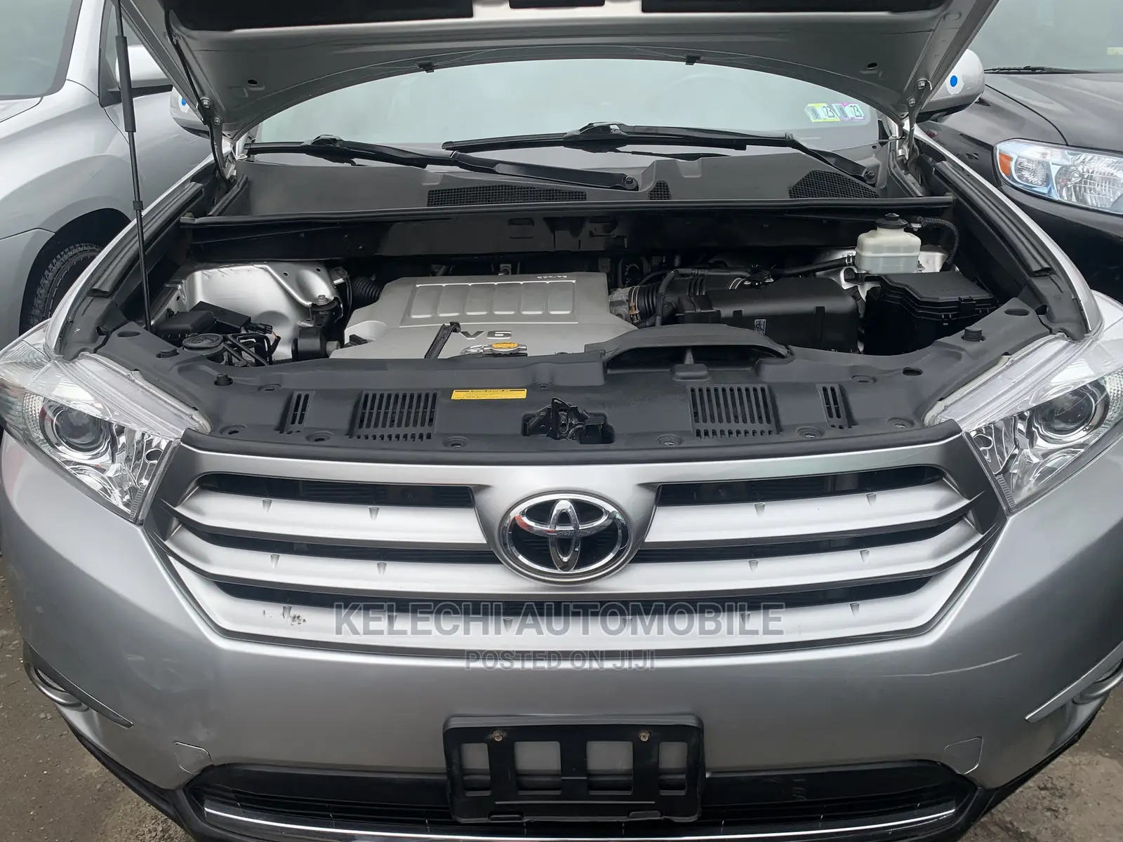 Toyota Highlander Limited 2012 Silver