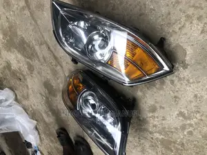 Head Lamp for Acura MDX 2005/2006 Model