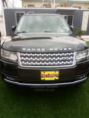 Land Rover Range Rover Vogue 2015 Black